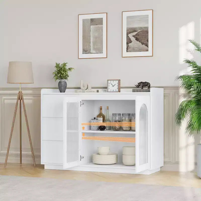 Credenza con ante in vetro da 120 cm, luci a LED e 3 cassetti, bianca
