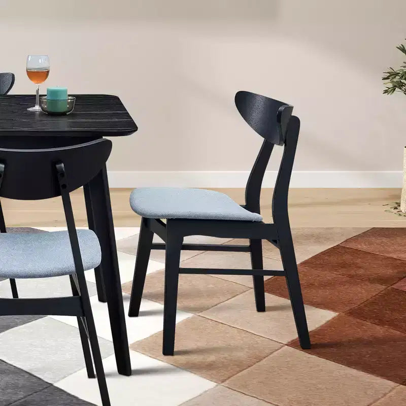 Set di 2 sedie da pranzo imbottite con struttura in legno massello di Hevea, nero/noce/rovere