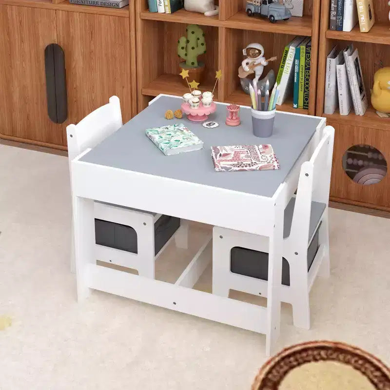 Set tavolo per bambini da 3 pezzi con tavolo a doppia faccia e 2 sedie portaoggetti, bianco e grigio