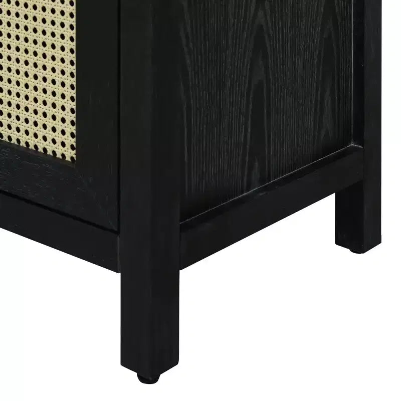 Credenza/mobile contenitore bohémien in rattan da 60" con struttura in legno massello, ante con apertura a pressione