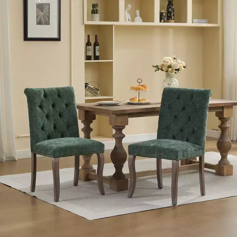 Sedie da pranzo rivestite in ciniglia con finiture borchiate, set da 2